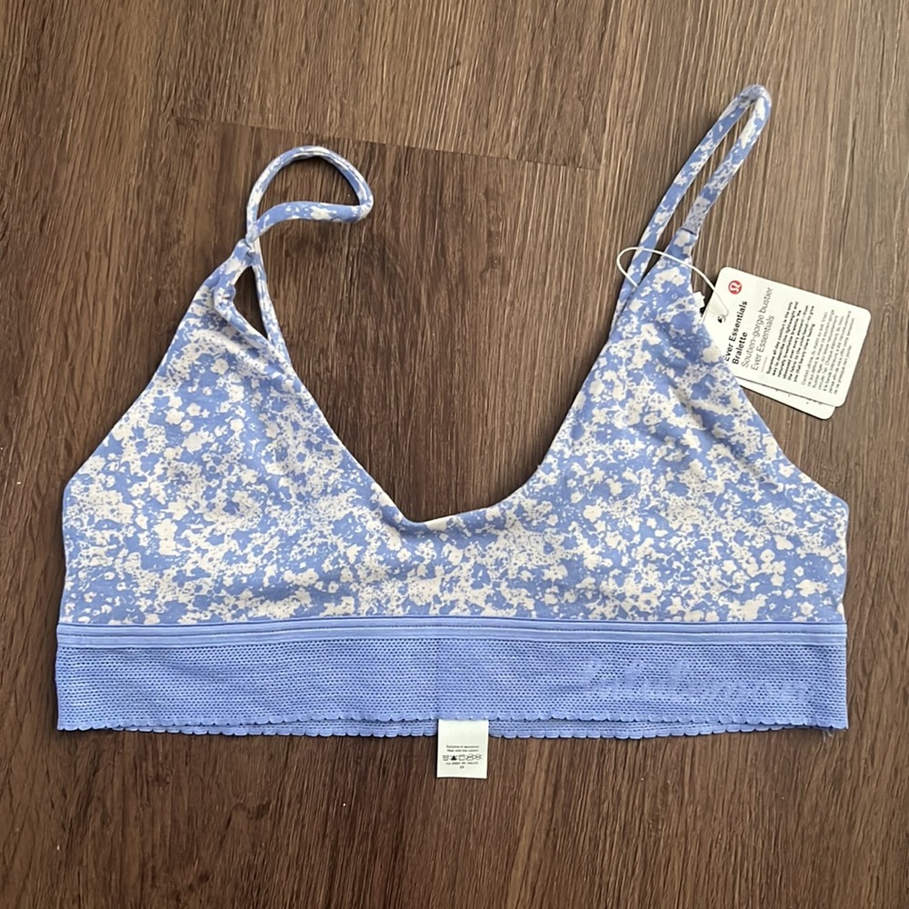 Lululemon Ever Essentials Bralette Size Small - Picture 3 of 4